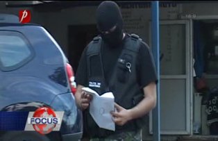 Poliţia le-a luat marfa