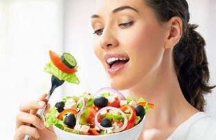 Alimente sanatoase care-ti taie in mod natural pofta de mancare