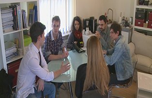 Ani de liceu, cu emotii in afaceri