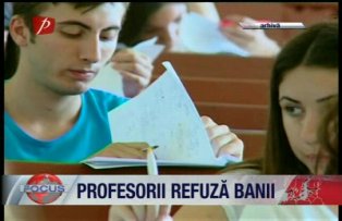 Profesorii refuza banii