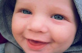 Un baietel de 5 ani si-a omorat in joaca fratele bebelus. Ce i-a spus mamei imediat dupa tragedie