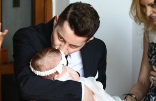 Anca Serea şi Adi Sînă şi-au botezat fetiţa