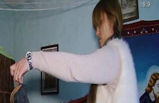 VIDEO / "Schimb de mame". Reactia mamei de schimb cand s-a trezit intr-o casa modesta: "Dezastru, balamuc, jeg, nu-mi place nimic"
