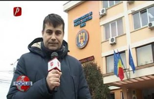 Politisti acuzati ca au luat mita