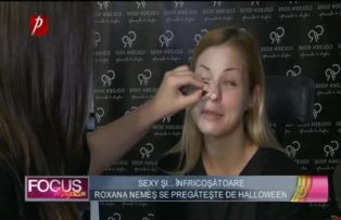 Sexy si... infricosatoare. Roxana Nemes se pregateste de Halloween