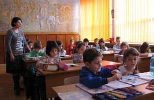 Se schimba radical programa scolara. Cum vor invata elevii de acum inainte