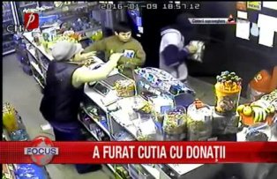 A furat cutia cu donatii