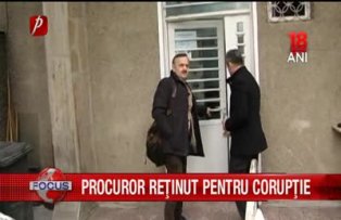 Procuror retinut pentru coruptie
