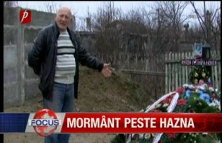 Mormant peste WC