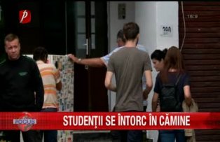 Studentii se intorc in camine
