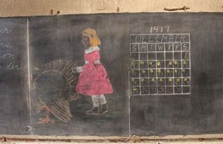 In SUA s-au descoperit table de clasa cu desene in creta vechi de 100 de ani
