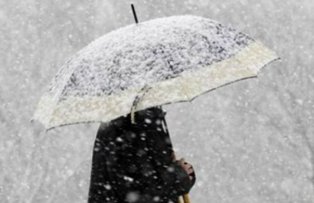 COD GALBEN de ploi abundente, lapovita si ninsori in 21 de judete. Strat nou de zapada la munte