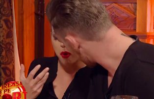 VIDEO /  Moment intim intre Mihai Chitu si Roxana Nemes: "E clar ca se infiripa ceva"