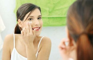 Cum sa-ti faci singura demachiant din ingrediente naturale