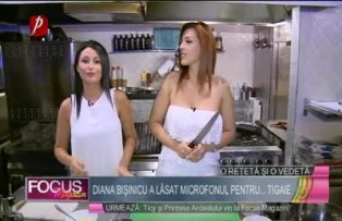 O reţetă şi o vedetă: Diana Bişinicu a lăsat microfonul pentru... tigaie