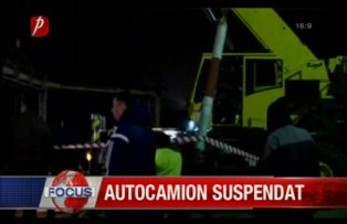 Autocamion suspendat