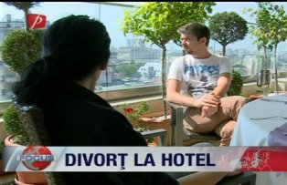 Divort la hotel
