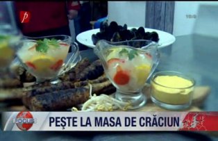 Peşte la masa de Crăciun