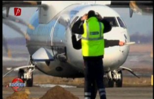 Panică în aer: ceaţa a întors un avion din drum