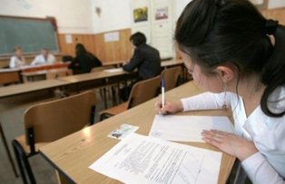 Bacalaureat 2015 Romana. Iata subiectele complete pe care le rezolva chiar acum elevii