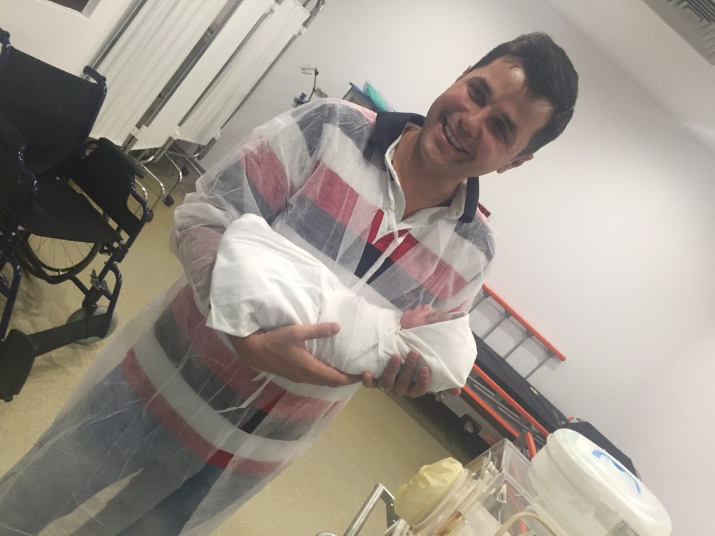 Cove a devenit tatic! Sotia lui a nascut azi de dimineata