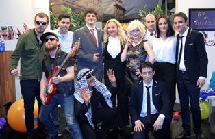 Loredana Groza: „Mondenii sunt o echipă extraordinar de talentată”