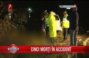 Cinci morti in accident