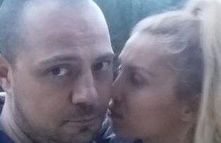 Divorţ sau strategie de Marketing? A zis că-i bărbatul vieţii ei si acum pune capăt căsniciei! Vezi despre cine e vorba!