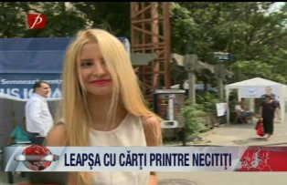 Leapsa cu carti printre necititi