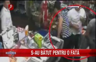 S-au bătut pentru o fată