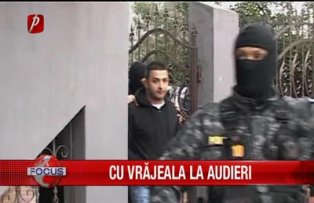 Cu vrajala la audieri