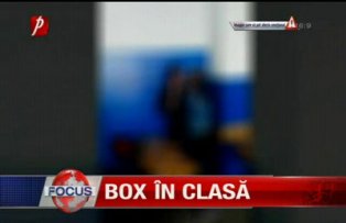Box in clasa.