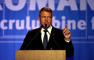 Prima TV trasminte, duminică, de la 11.30, ceremonia depunerii jurământului de către preşedintele ales, Klaus Iohannis