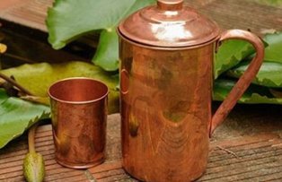 Apa consumata din cani de cupru are efecte nebanuite asupra corpului