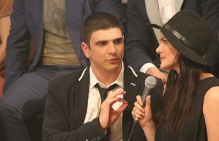 Alex Bogdan, de la „Mondenii”, îndragostit de Laura Belecciu?