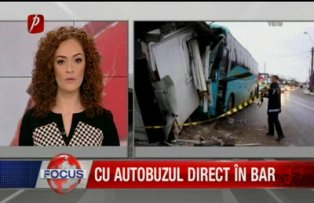 Cu autobuzul direct în bar