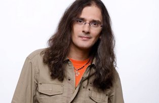 Cristian Hrubaru a recunoscut. Care este motivul pentru care a renuntat la plete: "Nu m-am tuns ca asa am vrut eu"