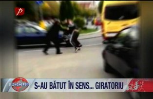 S-au batut in sens.. giratoriu