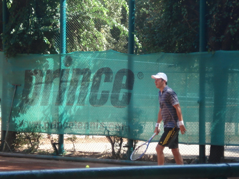 “Mondenul” Andrei Mateiu, medaliat cu argint la un campionat de tenis