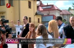 Botez cu fast pentru fetiţa Andei Adam