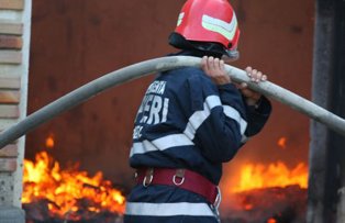 Panica in Capitala: Un tramvai plin cu calatori a luat foc