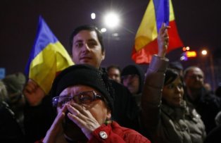 Bucureştenii ies în stradă dacă românii din străinătate nu vor apuca să voteze!