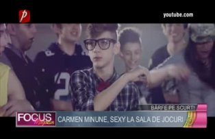 Carmen Minune, sexi la sala de jocuri