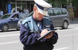 Record de sanctiuni date de politistii locali din Alba Iulia in anul 2014! La ce numar se ridica cei amendati