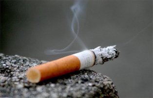 Cum sa elimini rapid mirosul de tigara din casa