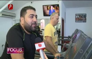 Kilogramele în plus i-au dat mari bătăi de cap lui Liviu Puştiu! Cântăreţul a fost la un pas să se opereze!