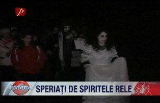 Speriati de spiritele rele