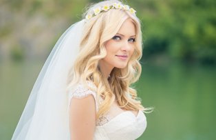 Cristina Dochianu, prezentatoarea ştirilor sportive, este însărcinată!