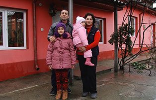 La „Schimb de mame” protagonistele încearcă să îndrepte lucrurile în familiile adoptive