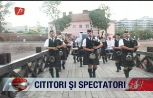 Cititori si spectatori